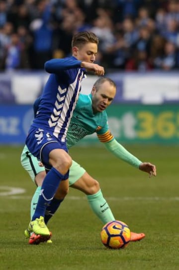 Marcos Llorente y Andrés Iniesta.