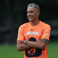 Contundente crítica a Keylor Navas de la esposa del entrenador de Newell’s