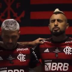 Estremece: la arenga de Flamengo con Vidal como protagonista