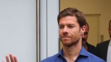 El Madrid y Bayern hacen oficial el traspaso de Xabi Alonso