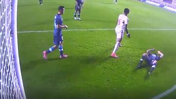 El increíble gol que falló Mena: ¡ojo a la cara que puso Pizzi!