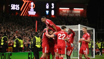 Nottingham Forest's Serbian defender #31 Nikola Milenkovic is mobbed by teammates after scoring the team's third goal during the UEFA Europa League league-stage football match between Nottingham Forest and FF Malmo at The City Ground in Nottingham, central England, on November 27, 2025. (Photo by Oli SCARFF / AFP)
