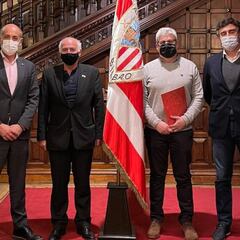 La Txantrea sigue en la órbita del Athletic