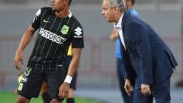 Nacional ganó con gol de Víctor Ibarbo desde el tiro penal.