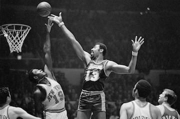 Wilt Chamberlain. Jugador de Los Angeles Lakers.