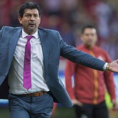 Cardozo afirma que no le puede dar gusto a todos con su juego