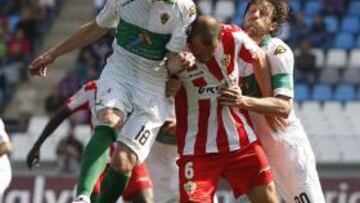 <b>POCA FORTUNA. </b>Los locales no tuvieron la suerte de cara ayer.