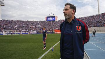 El técnico de Universidad de Chile. Hernan Caputto.