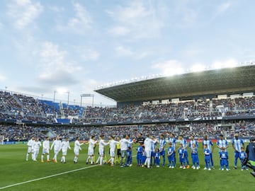 Starting line-ups.