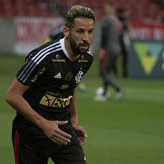 Isla fue votado como el mejor chileno de América