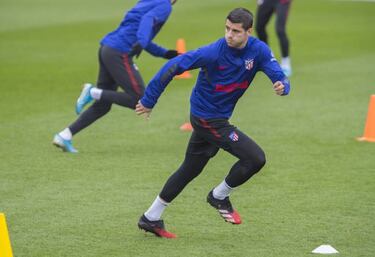Simeone confirms Morata is available for the Valencia game