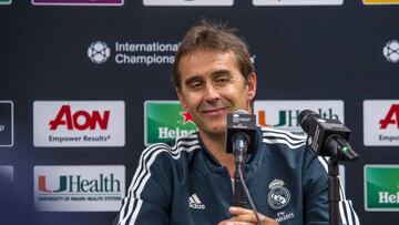 EUA01. MIAMI (EE.UU.), 30/07/2018.- El entrenador del Real Madrid, Julen Lopetegui, habla durante una rueda de prensa hoy, lunes 30 de julio de 2018, en el Hard Rock Stadium, en la ciudad de Miami Garden, Florida (Estados Unidos). Lopetegui aseguró