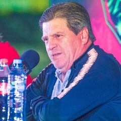 A Miguel Herrera no le gusta que haya dos torneos de Copa al año