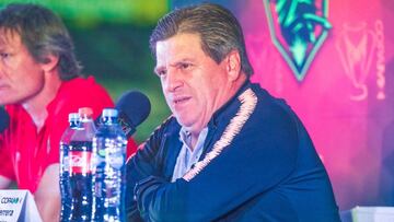 A Miguel Herrera no le gusta que haya dos torneos de Copa al año