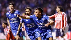 ¡Cayó el líder! Cruz Azul vence a Chivas y le quita el invicto al Rebaño