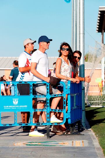 Zidane estuvo viendo a su hijo Enzo con el Rayo Majadahonda