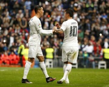 James Rodríguez juega su octavo partido como inicialista de la temporada con Real Madrid.