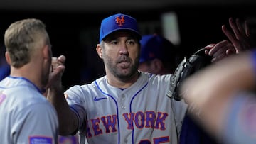CINCINNATI, OHIO - MAY 10: Justin Verlander #35 of the New York Mets celebrates with teammates in the seventh inning against the Cincinnati Reds at Great American Ball Park on May 10, 2023 in Cincinnati, Ohio. Dylan Buell/Getty Images/AFP (Photo by Dylan Buell / GETTY IMAGES NORTH AMERICA / Getty Images via AFP)