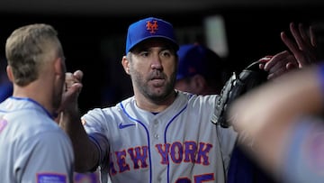 CINCINNATI, OHIO - MAY 10: Justin Verlander #35 of the New York Mets celebrates with teammates in the seventh inning against the Cincinnati Reds at Great American Ball Park on May 10, 2023 in Cincinnati, Ohio.   Dylan Buell/Getty Images/AFP (Photo by Dylan Buell / GETTY IMAGES NORTH AMERICA / Getty Images via AFP)