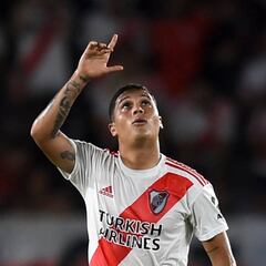 Juanfer rechazaría oferta de Qatar por bajo nivel futbolístico