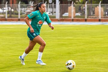 La Selección Femenina de Brasil sigue trabajando con miras a la final de la Copa América ante Colombia. El partido será este sábado en el Alfonso López.