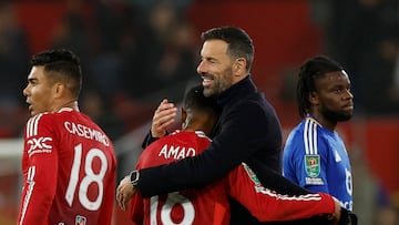 Van Nistelrooy le tiende la mano a Amorim en Manchester United