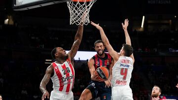 Partido de la primera vuelta de la Euroliga entre el Baskonia y el Olympiacos.