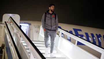 La resaca del 1-1: parchís en el avión y ninguna celebración