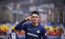 Lautaro se come el turrón del Depor