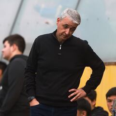 La insólita decisión de Tiago Nunes que sepultó su paso por la UC: tenso momento