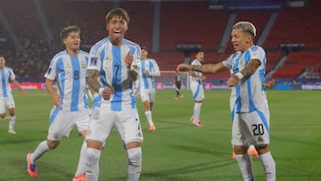 Argentina acaba con Mora