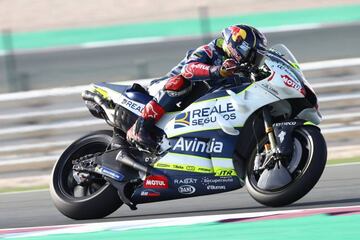 Johann Zarco pilota la Ducati en el test de Qatar.