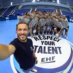 Víctor Tomás: “Es un honor que el Barça retire mi camiseta”