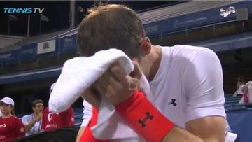 Andy Murray llora tras su agónica victoria en el Citi Open de 2018 ante Marius Copil.