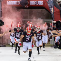 Vive la emoción del fútbol americano con los Madrid Bravos: pasión y competición
