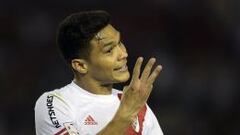 Teo Gutiérrez no jugará la Supercopa Argentina por fiebre