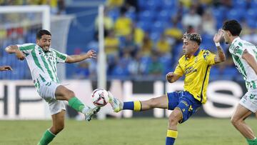 Aprobados y suspensos de Las Palmas: no vale solo con Moleiro