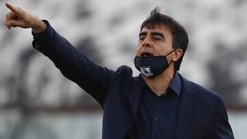 Gustavo Quinteros analizó la dura caída de Colo Colo ante Jorge Wilstermann.