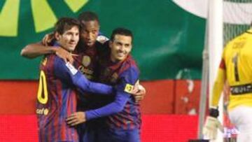 <b>FELICIDAD. </b>Messi, Keita y Pedro celebran el tercer gol del Barcelona en Vallecas. El partido estaba encarrilado y la celebración del Madrid, aplazada.