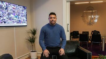Ronaldo, en la oficina del Valladolid en Madrid, habló del Barcelona-Real Madrid.