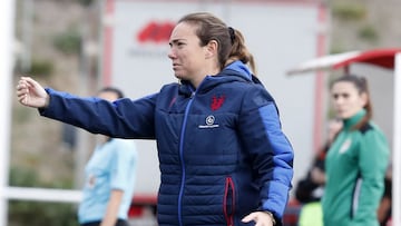 María Pry con el Levante.