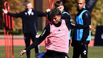 Elan Ricardo todavía no debuta en Besiktas