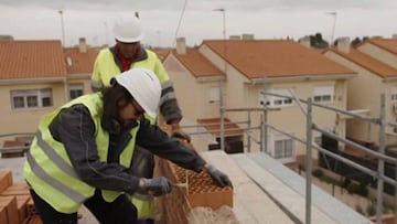 Trabajo Temporal se estrena mañana en TVE1 con Santiago Segura y Ángel Llàcer desempeñando dos puestos de trabajo muy alejados de su profesión.