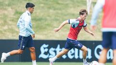 Hugo Sotelo y Williot Swedberg, durante u un entrenamiento de pretemporada del Celta.