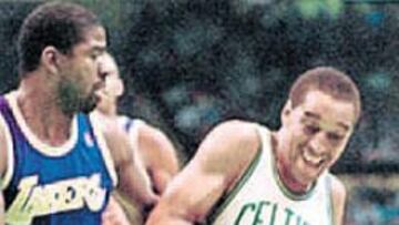<b>UN DUELO HISTÓRICO. </b>Dennis Johnson contra Magic.