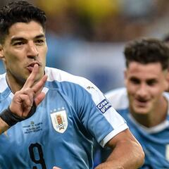 Suárez regresa con gol tras la espantada en la final de Copa