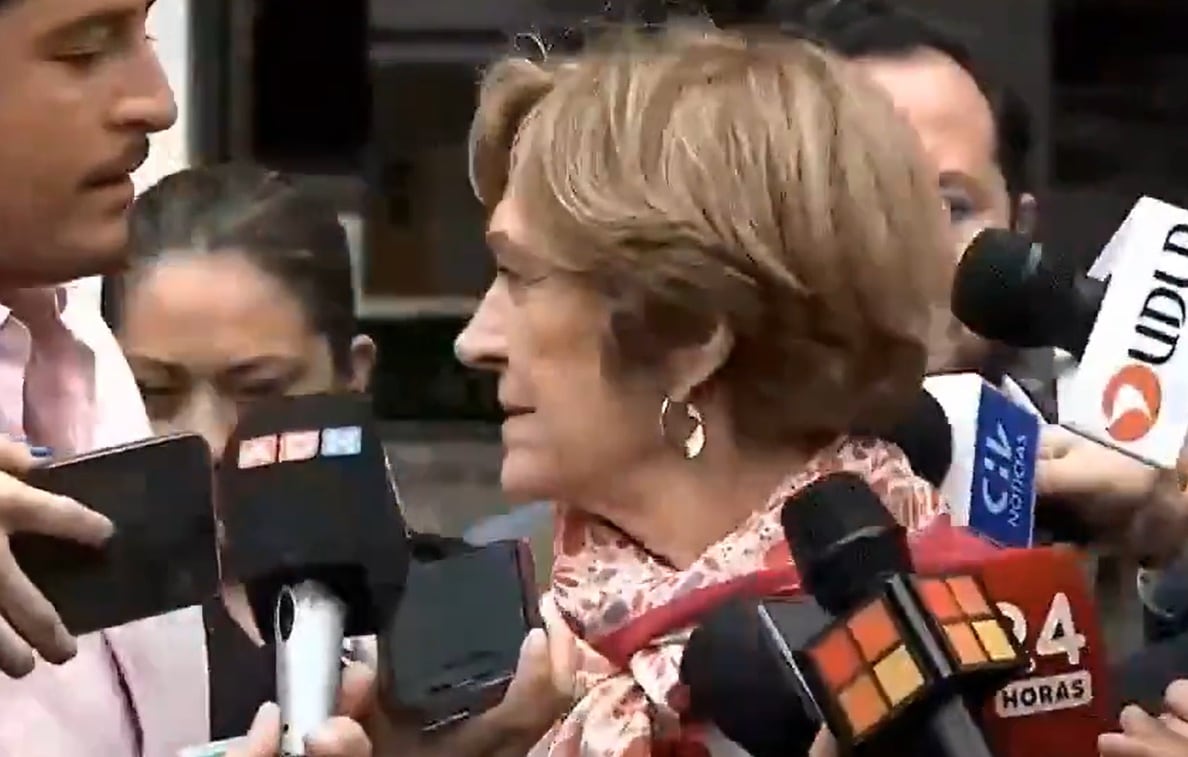 Evelyn Matthei va a votar, dice esto sobre Kast, pero se hace viral por cómo fue vestida