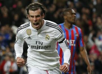 Gareth Bale celebrando el gol que acaba de marcar, el primero para el Real Madrid 