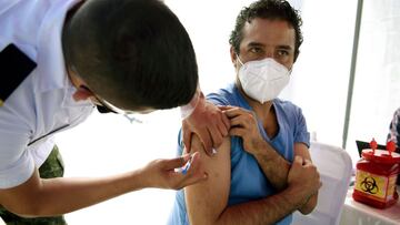 Nueva cepa de coronavirus: ¿son efectivos los anticuerpos de la vacuna?