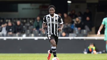 Jean Jules, ante el CE Sabadell.